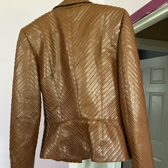 Vintage Luca Luca Blazer - Picture 2 of 5